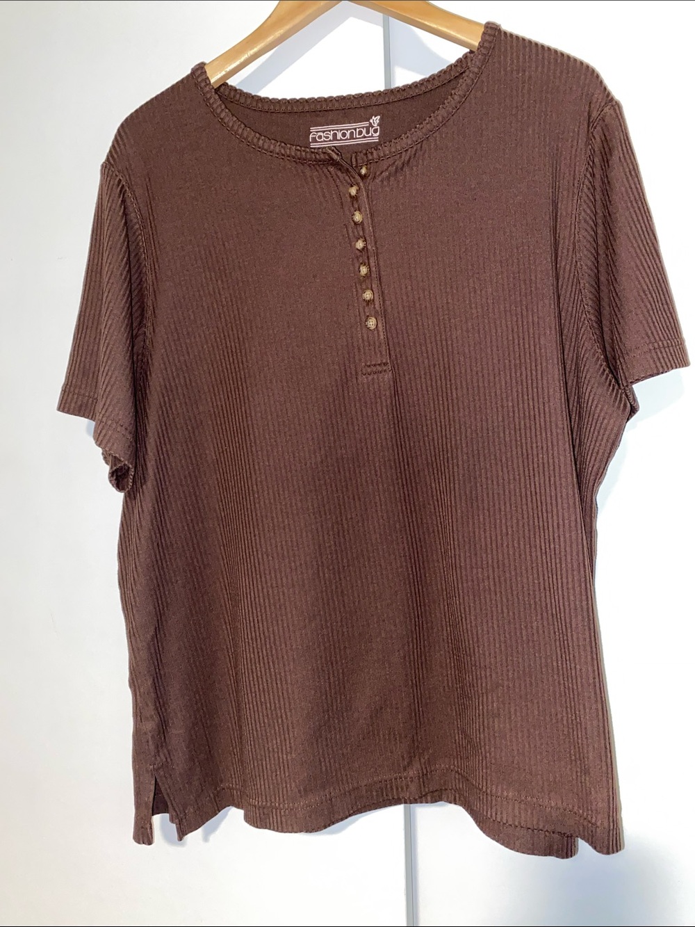 Vintage Fashion Bug Chocolate Brown Ribbed Henley Tee